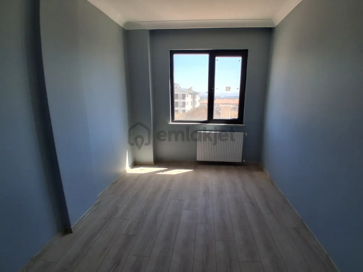 Onmax'tan Edremit'te Satılık 2+1 Ön Cephe - Geniş Sıfır Daire - 31
