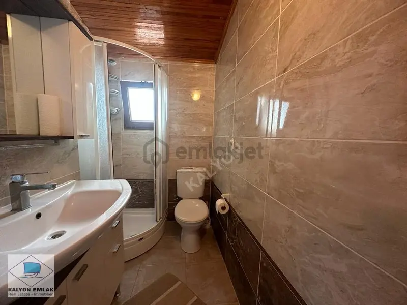 Kalyon'dan Çeşme Yalı'da Denize Sıfır Sitede Satılık Villa - 8