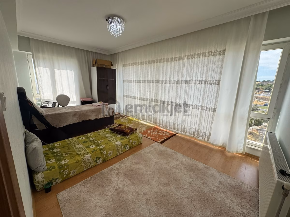Otogar Civarı Geniş Metrajlı 4+1 Satlık Daire - 17