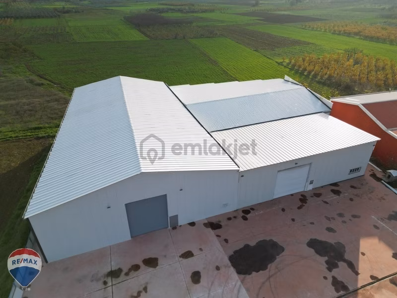 Pamukova'da Anayol Üzeri Trafolu 1000m2 Fabrika - 24