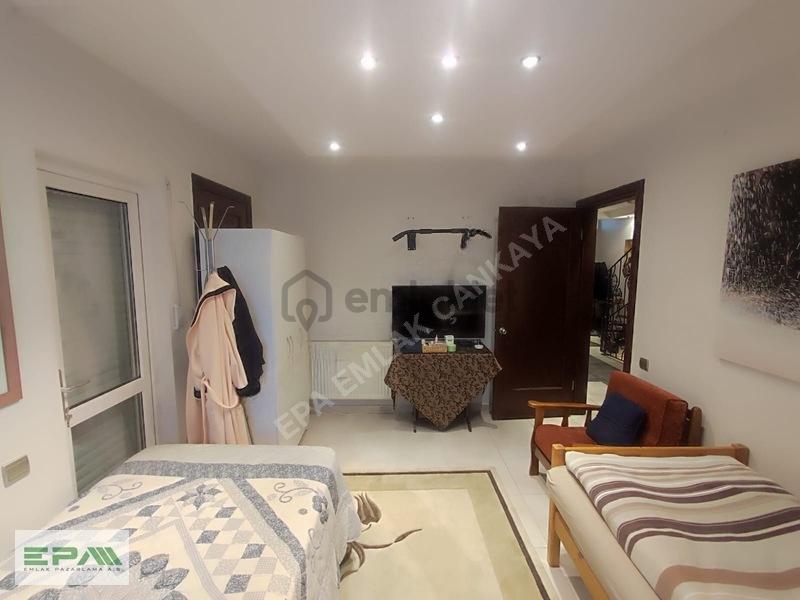 Beysukent Planlamacılar Sitesinde 5+2 Geniş Bahçeli Villa - 16