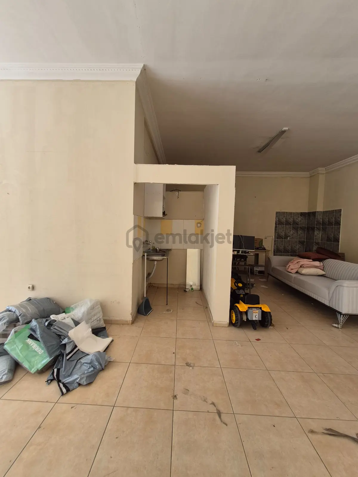 Avcı Emlaktan Cadde Üzerinde Kiralık İş Yeri - 13
