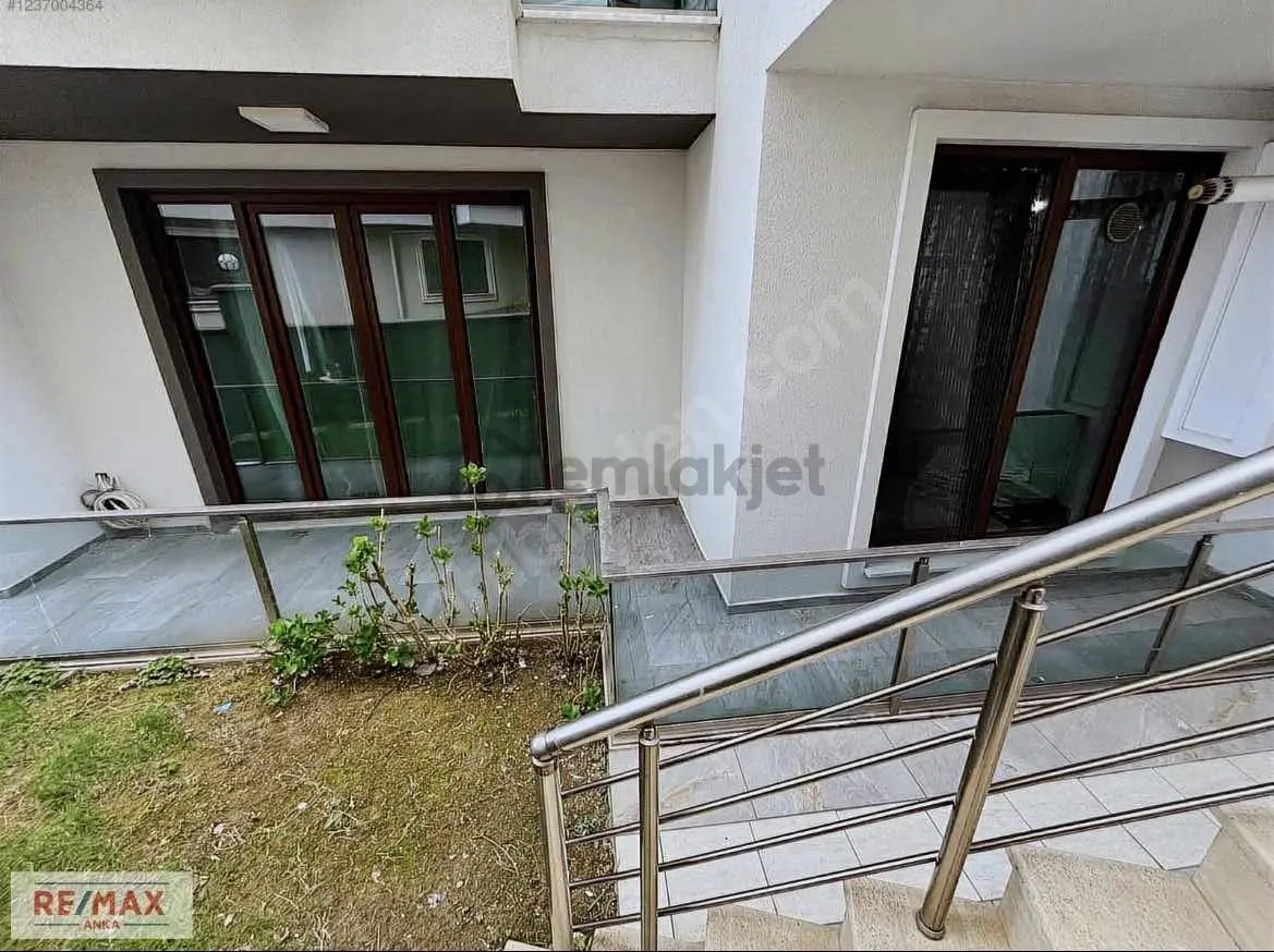 Çavuş Mahallesinde Geniş Verandalı Bahçe Katı - 2