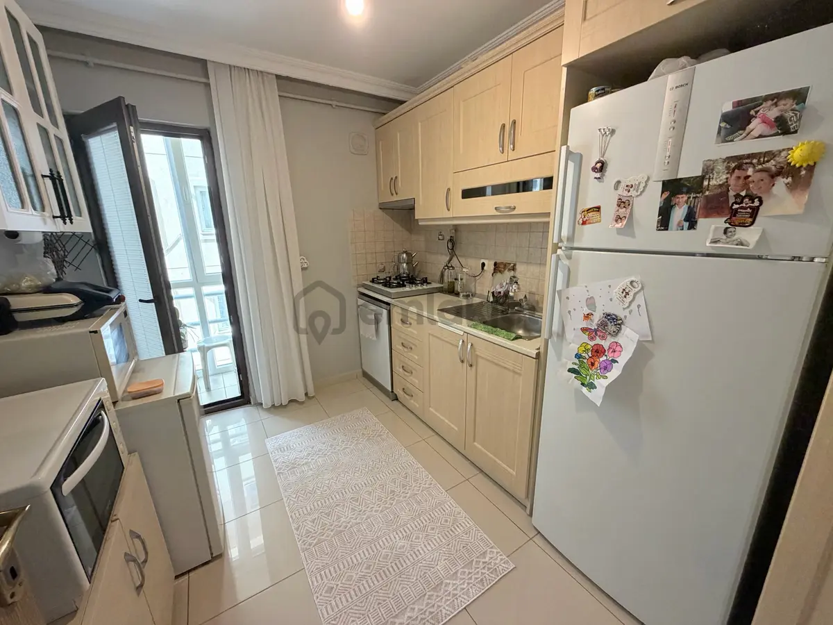 İçerenköy'de Metro Yakını 2+1 Satılık Daire - 17