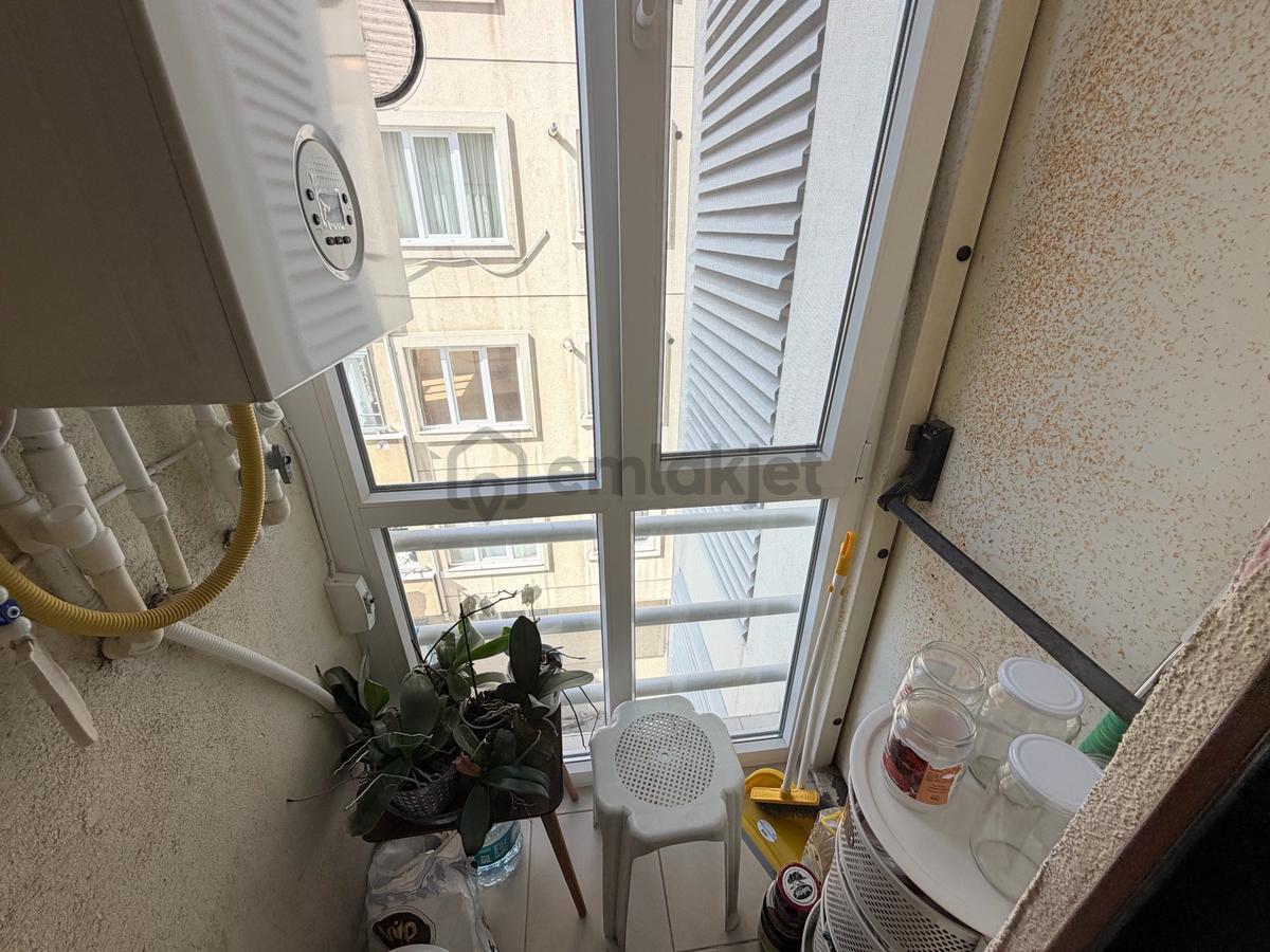 İçerenköy'de Metro Yakını 2+1 Satılık Daire - 16