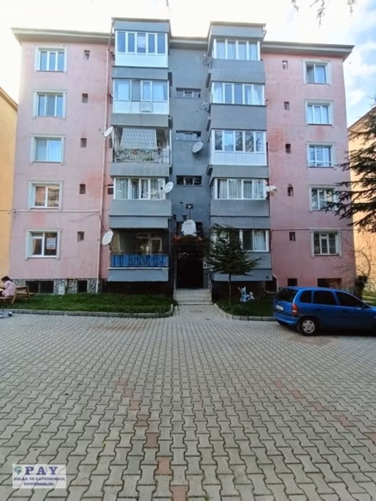 Pay'dan Satılık Cumhuriyet Mahallesinde 3+1 Daire