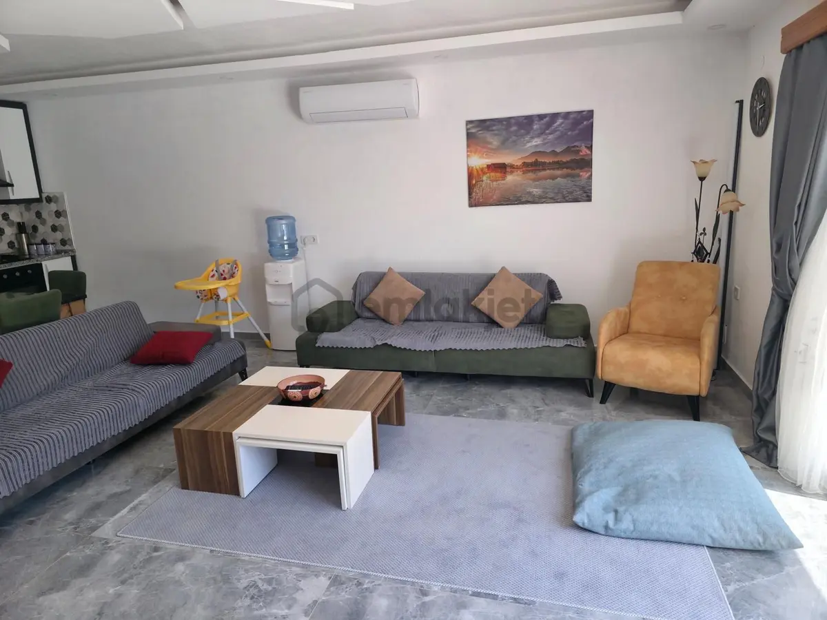 Acil Satılık Havuzlu Villa - 6