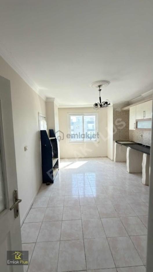 Emlak Plus,tan Mersin Mezitli Dublex 200m2 Kiralık - 9