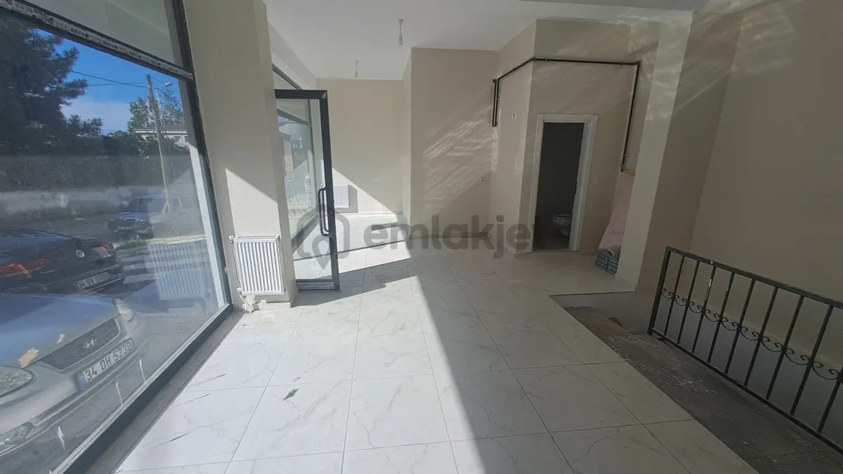 Sultanbeyli Hasanpaşa Mh. 80m² Depolu Dükkan - 9
