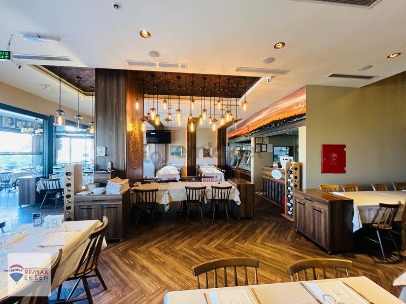 Ataşehir Bulvarı Ana Cadde Üzerinde Faal Durumda Restaurant - 6