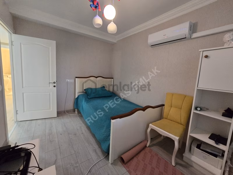 Konyaaltı'nda Denize Sıfır Full Eşyalı Lüks 2+1 - 22