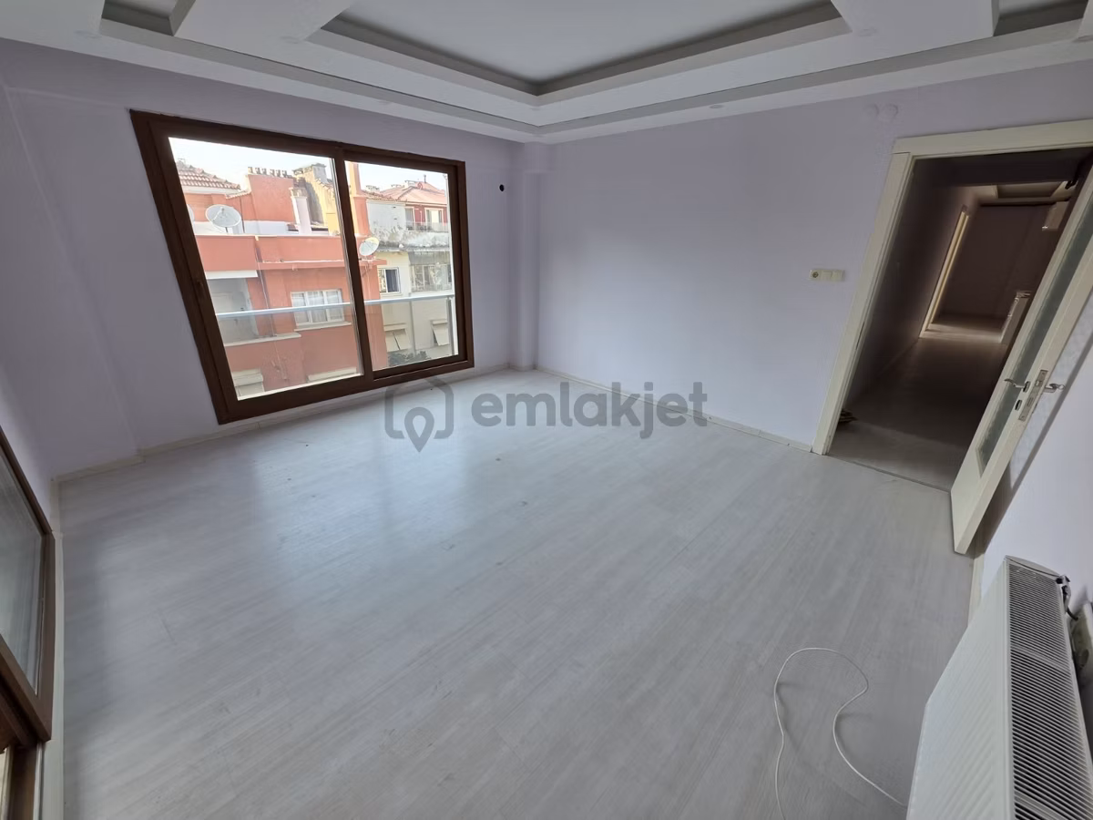 Tire Merkezde Lcw Waikiki Arkası Kiralık 3+1!
