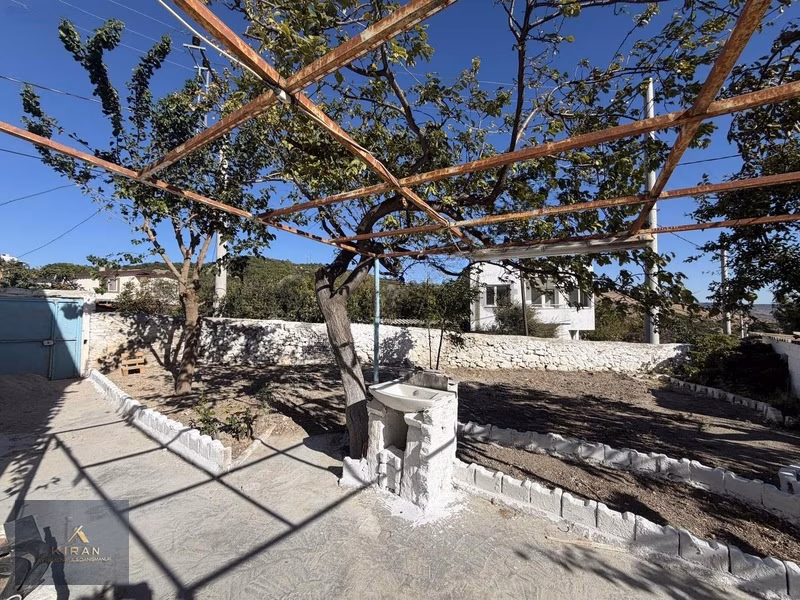 Aliağa Aşağışakranda Satılık 367m2 Arsa İçerisinde Müstakil Ev - 21