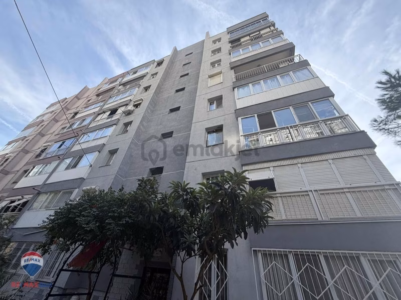 Remax Best Ofisinden Satılık Önü Açık Tadilatlı Daire