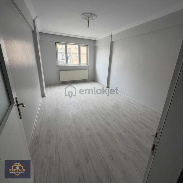 Bursa İnegöl Hamidiye Mahallesinde Kiralık Daire - 10