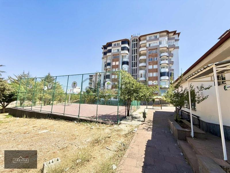Arevar'dan Sefaşehir'de Satılık 4+1 Daire - 30