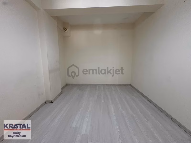 Sütlüce'de Cuma Pazarı Cd. Üzeri Satılık 3+1 Daire - 23