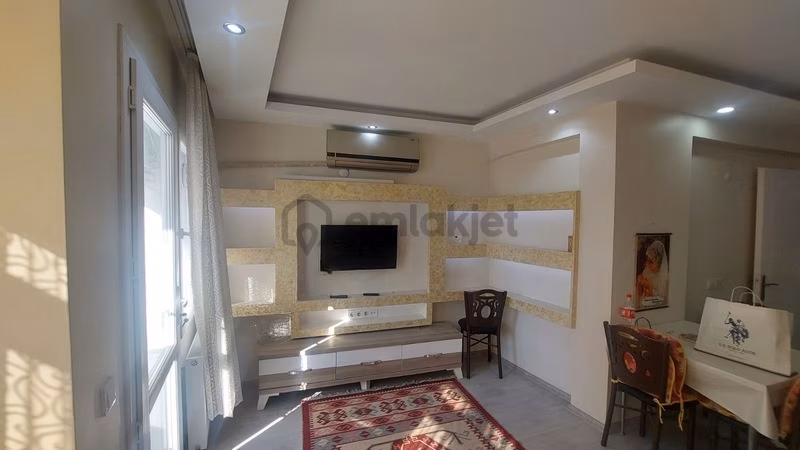 Kuşadası Ege Mahallesinde Full Eşyalı Doğalgazlı Kiralık 2+1 - 8