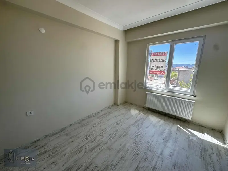 Kerim'den Ayvacık'da 2+1 Geniş Kiralık Daire - 20