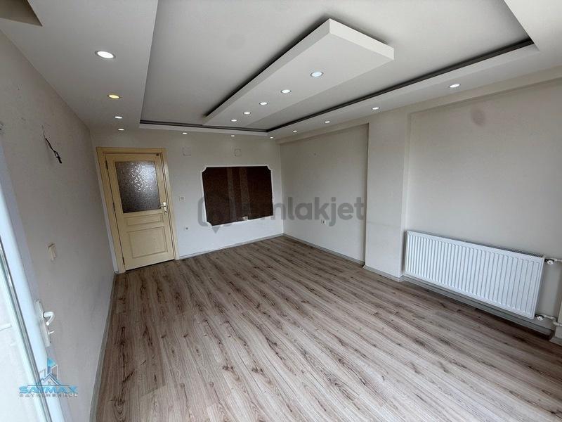 Sofudede Mah Site İçerisnde 4+1 İskanlı Az Katlı Satılık Daire - 6