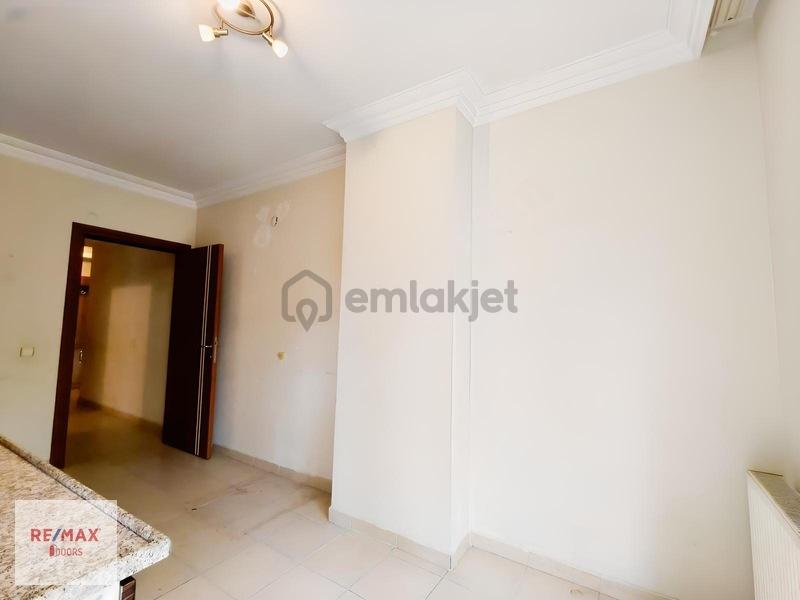 Muratpaşa Kızılarıkta 3+1 Ara Kat Daire - 20