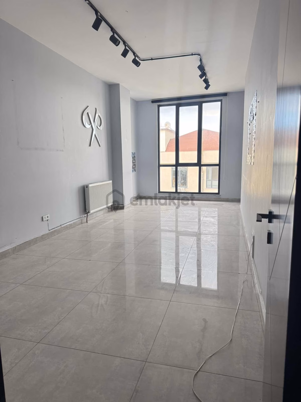 Sancaktepe Atatürk Cd Üzeri 295m2 Plaza Katı - 4