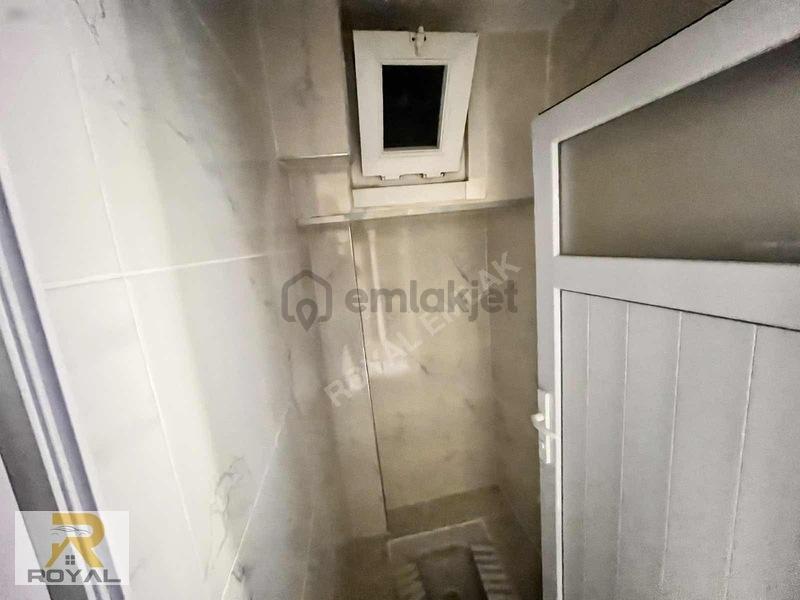 Söğütlüçeşme'de 2+1 İçi Full Tadilatlı Çift Cephe Arakat - 32