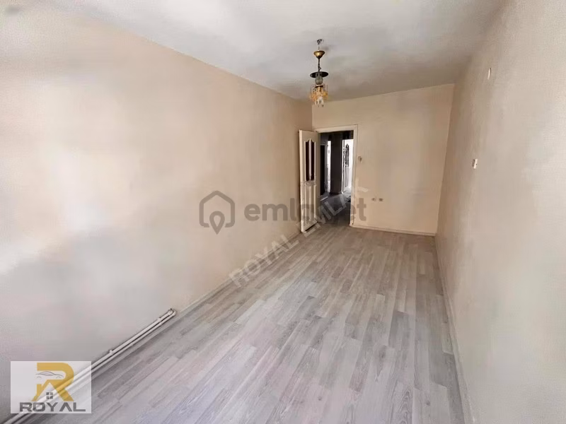 Söğütlüçeşme'de 2+1 İçi Full Tadilatlı Çift Cephe Arakat - 23