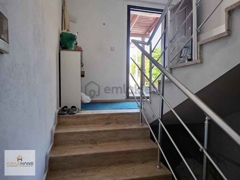 Milas Baharlı Mahallesi Satılık 4 Katlı Ev Ve Arsası - 29