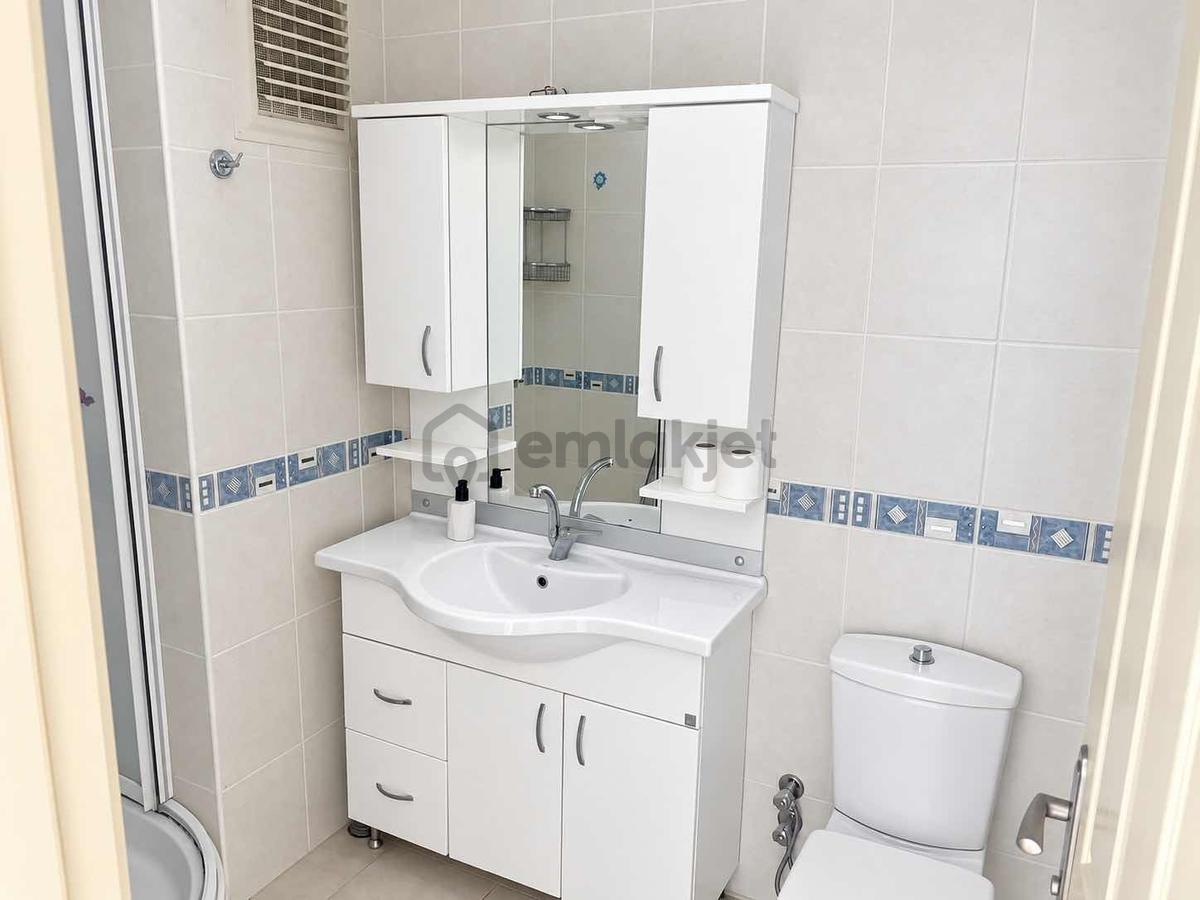 Deniz Manzaralı Havuzlu Eşyalı Kiralık Daire - 16