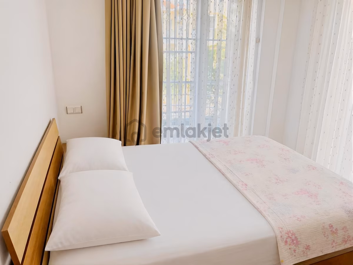 Deniz Manzaralı Havuzlu Eşyalı Kiralık Daire - 14