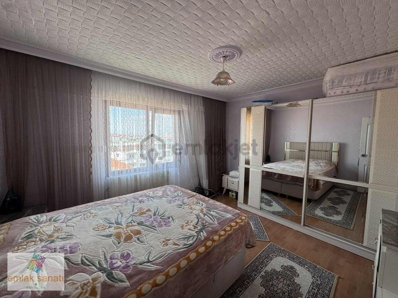 Acillll 1544 Cadde De Teraslı Satılık 5+1 Dubleks - 16