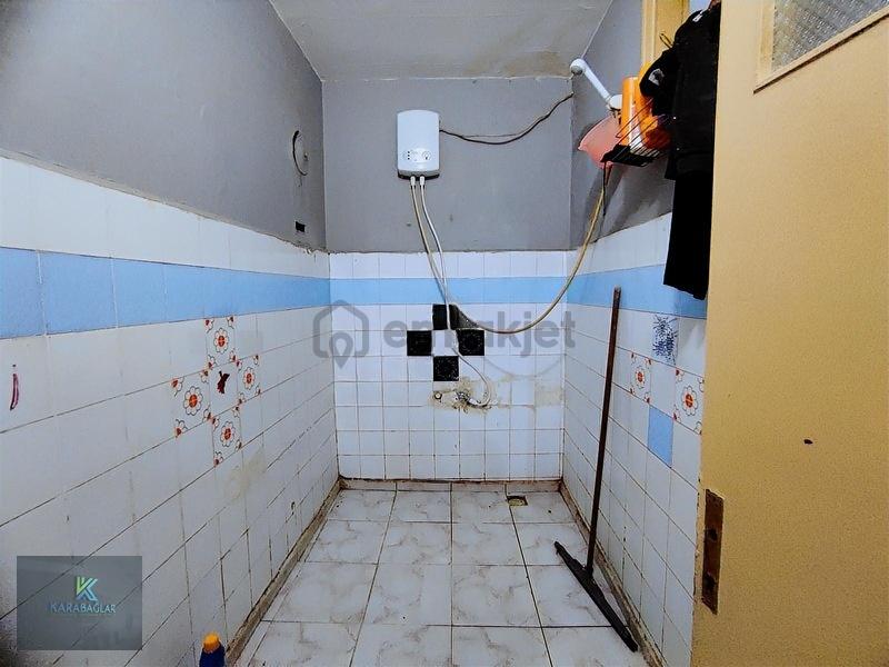 Karabağlar'da Acil Satılık 5 Katlı Bina Ve Dükkan - 31