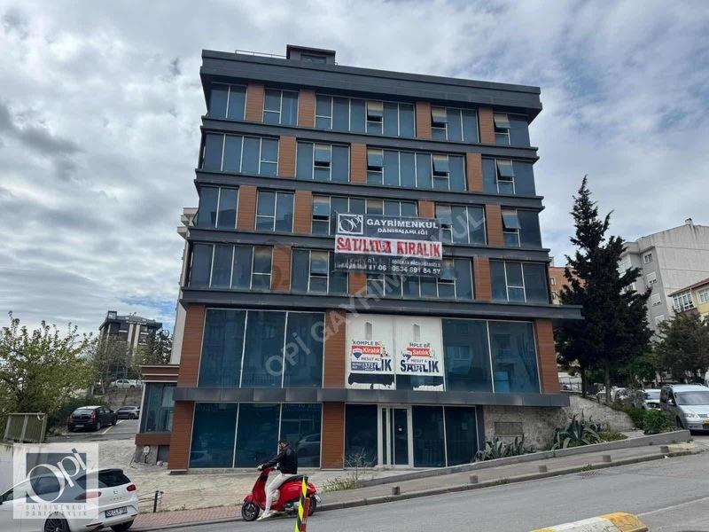 Pendik Bahçelievler'de Satılık Plaza