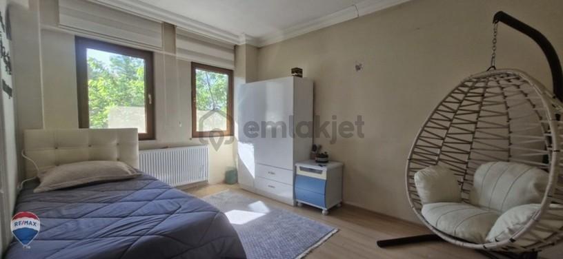Remax Mavi 'den Serdivan'da Tic+konut İmarlı Satılık Komple Bina - 32
