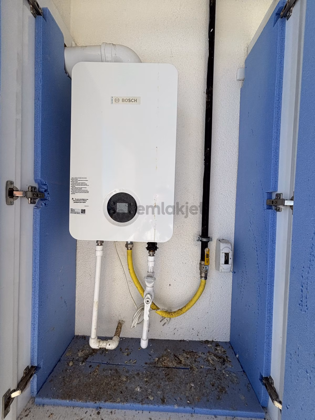Estorıa'dan Çankaya Mahallesi'nde Site İçinde 3+1 Daire - 9