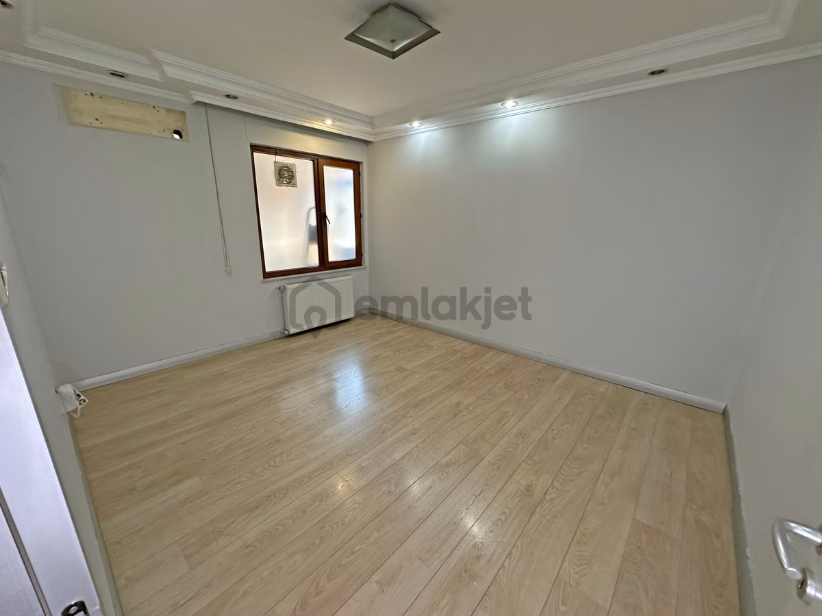 19 Mayıs Mahallesi Çiftlik Caddesinde Satılık 3+1 Daire - 14