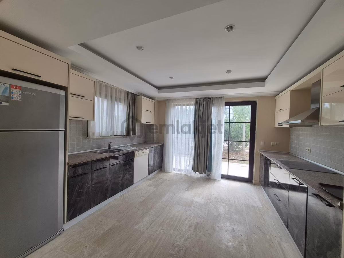 Poınt Invest'ten Müstakil Havuzlu 4+1 Villa - 5