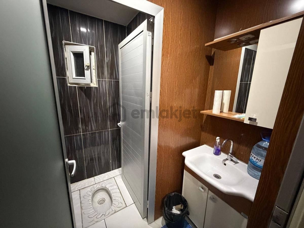 Germenicia'dan Satılık Şehir Merkezinde 2 Katlı İşyeri - 31