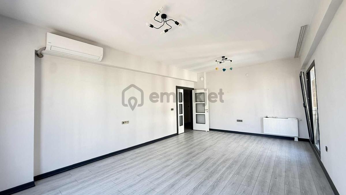 Toki Bayraklı 2.etap'ta 3+1 Lüks Kiralık Daire - 15