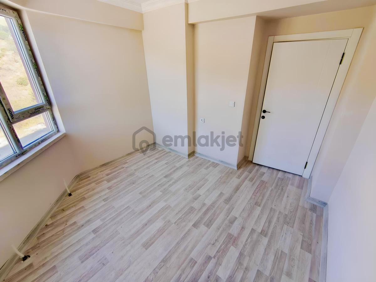 Eksen'den Manzaralı Ön Cephe 1. Kat 3+1 Satılık Sıfır Daire - 28