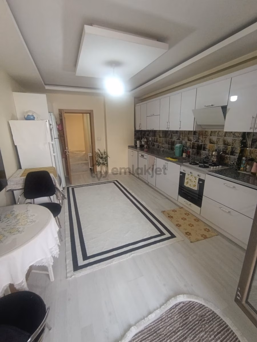 Satılık 3+1 Arakat Daire Cadde Üstü Pegout Bayi Karşısı - 10
