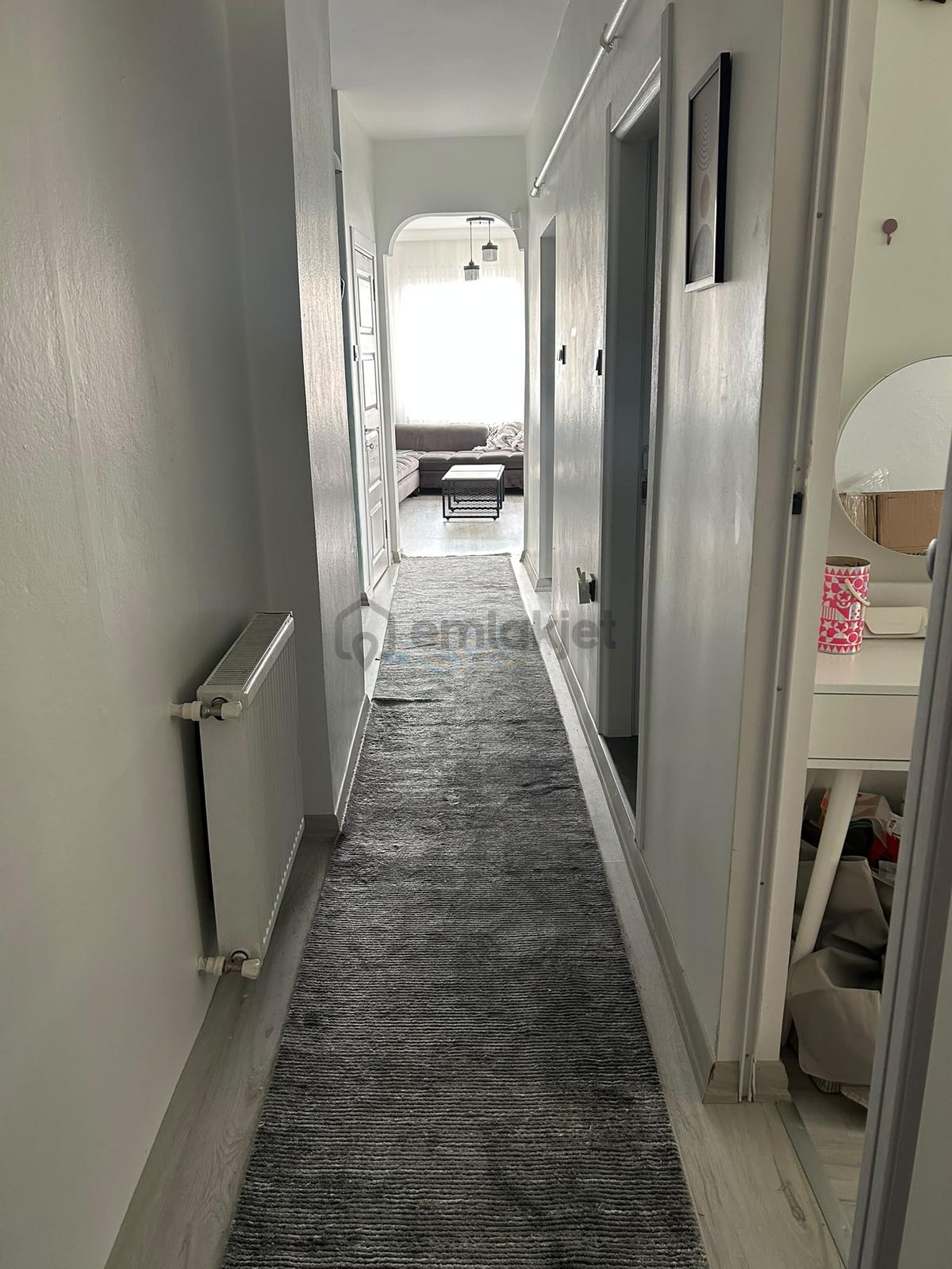Üsküdar Merkezde Ferah Manzaralı Full Eşyalı - 30