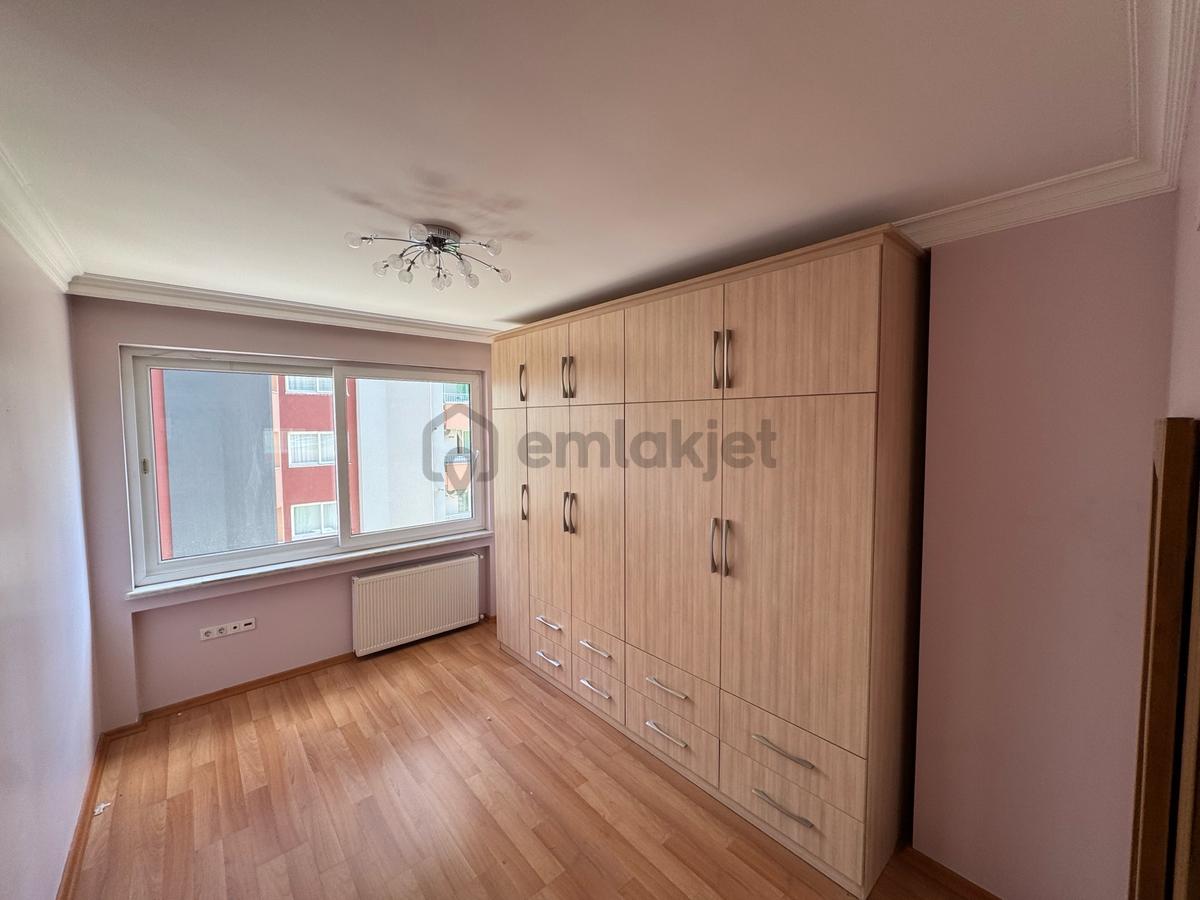 Toros Mahallesi'nde Geniş Balkonlu Kiralık 4+1 Daire - 27