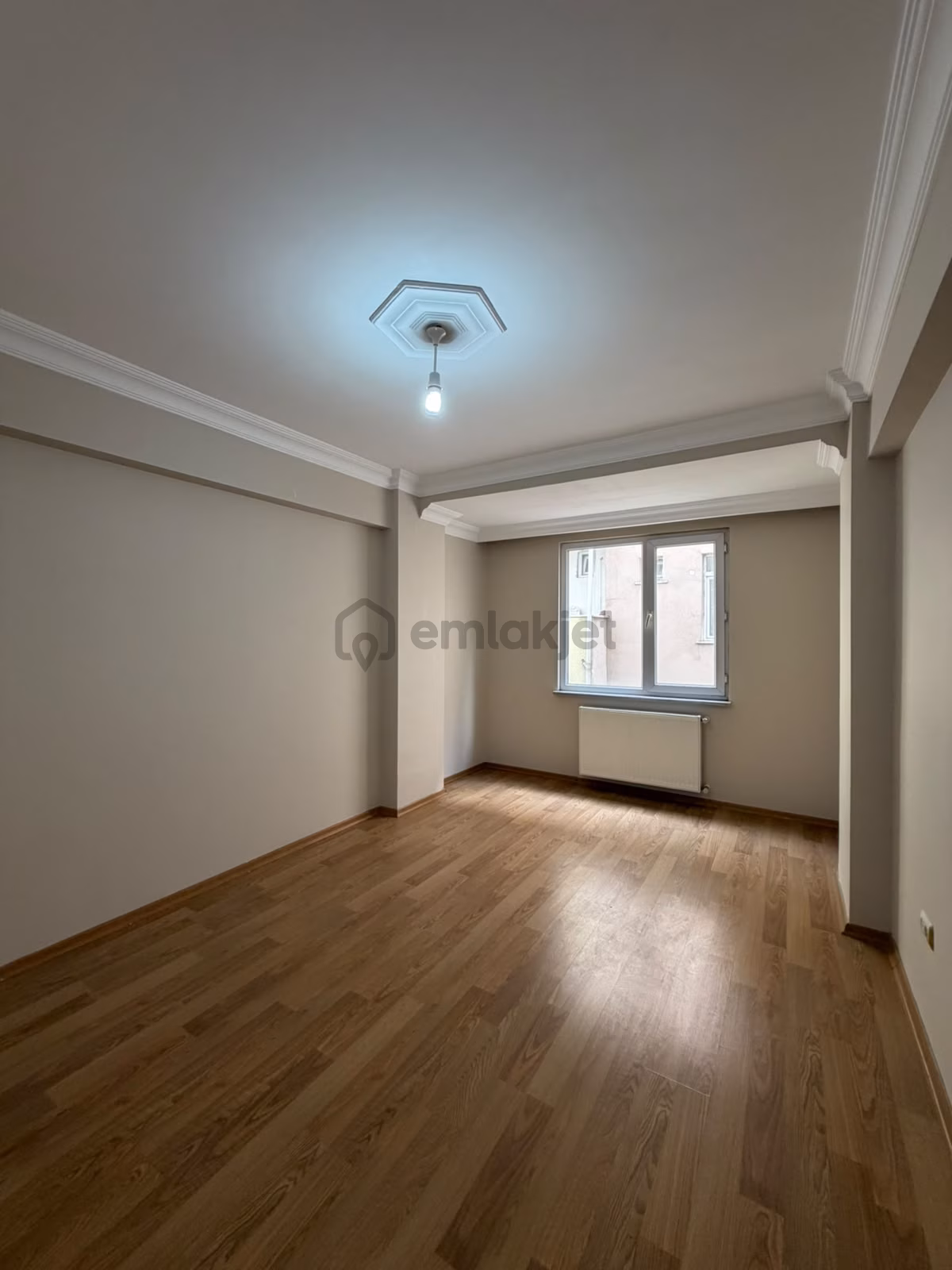Tek Daire Üzeri Aile Binasında Büyük M2 2+1 Daire - 8