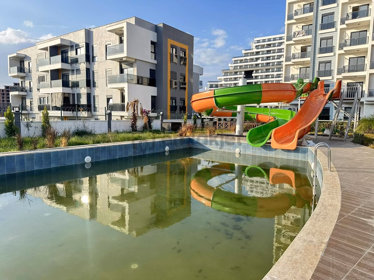 Altıntaş'ta Harika Lokasyonda Kapali Otoparklı Sitede 2+1 - 26