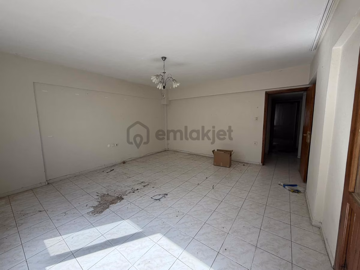 İskelede Denize Çok Yakın Kiralık Daire (90m2) - 7