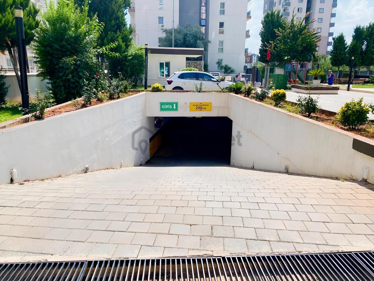 İz'den Full Donanımlı Site 3+1+çift Banyolu+giyinme Odalı!! - 24