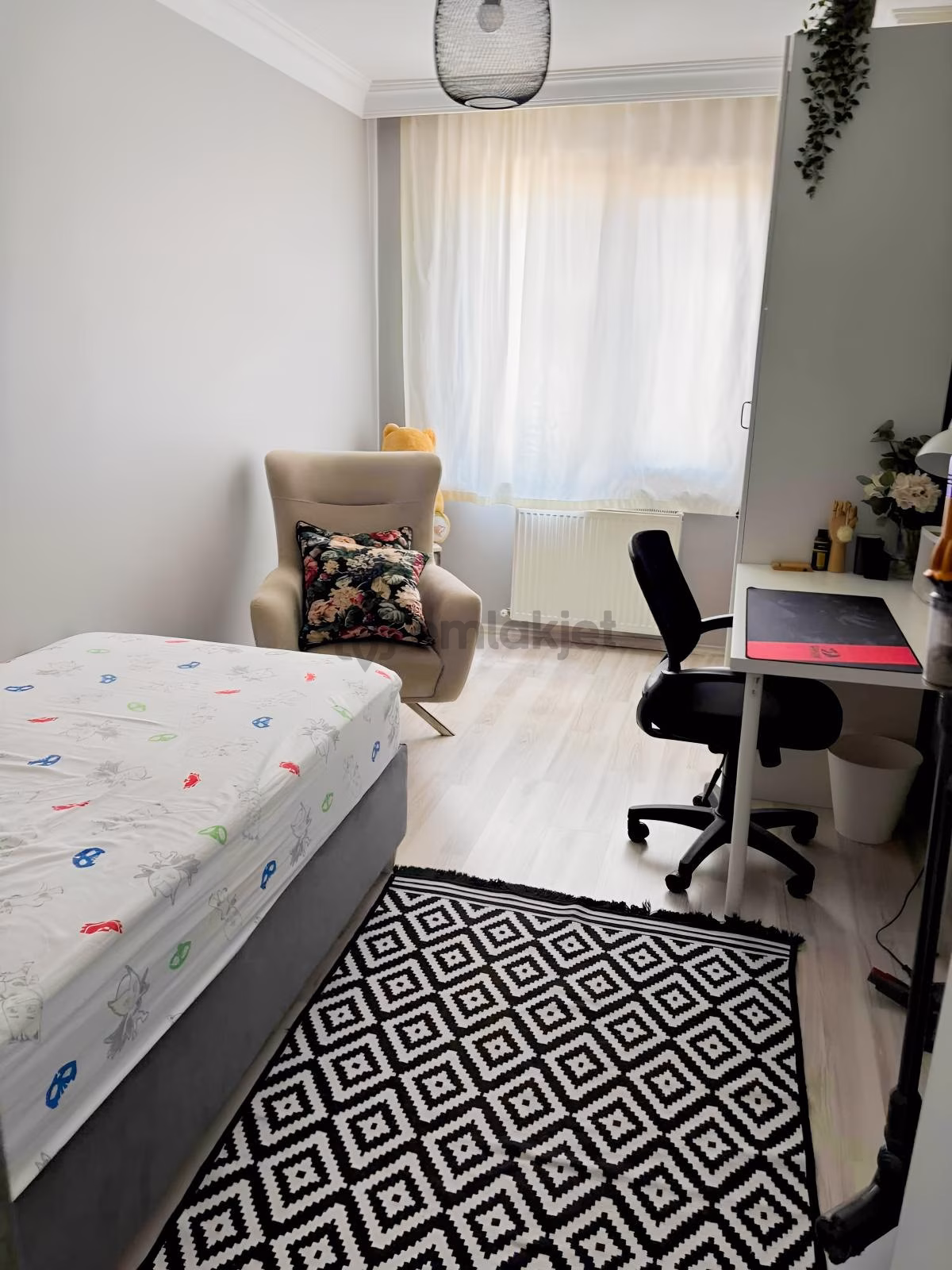 Kavakpınarda Cadde Üzeri Satılık Geniş 3+1 Daire - 18