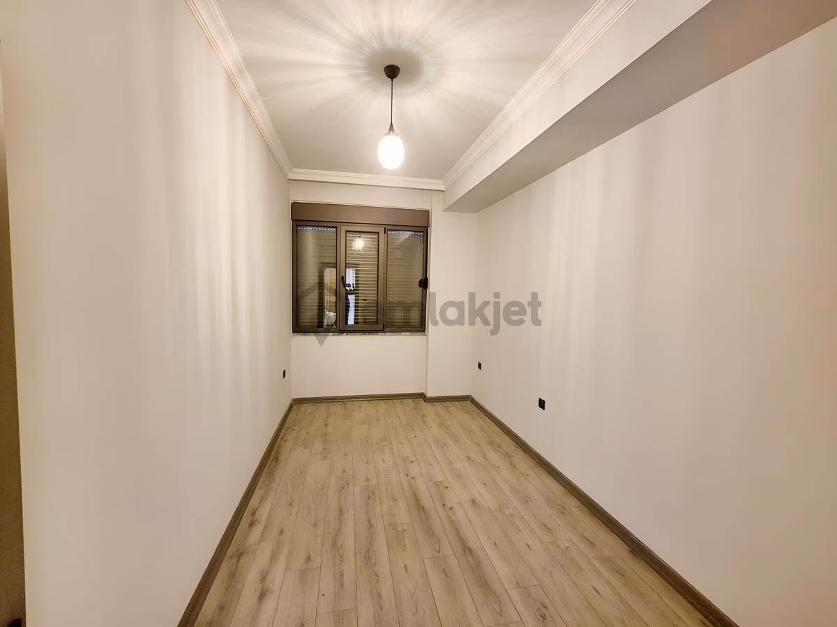 Artı'dan Altınkum'da Ara Kat Ebeveyn Banyolu 2+1 Kiralık Daire - 18
